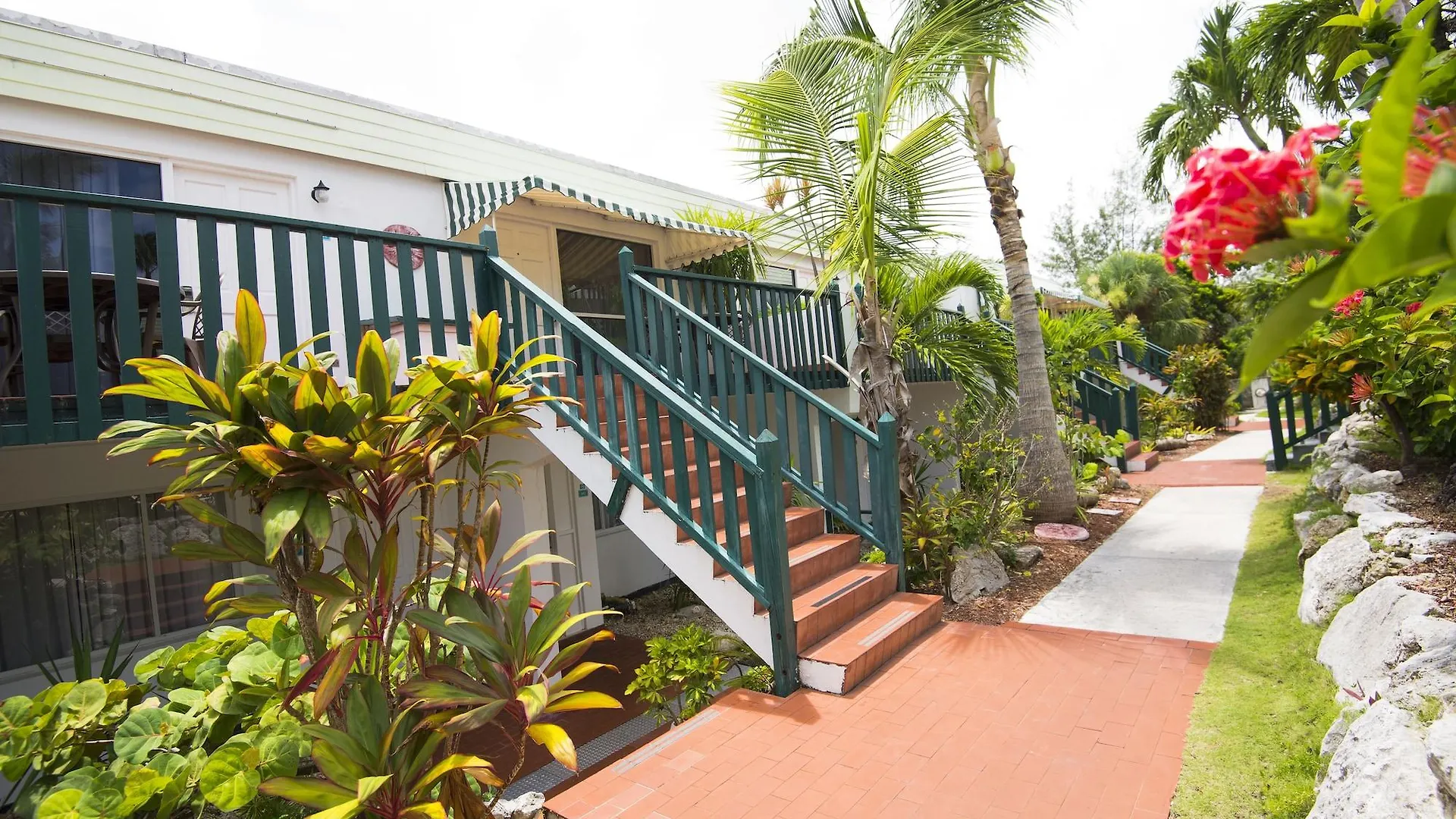 Bay View Suites Paradise Island Nassau Resort