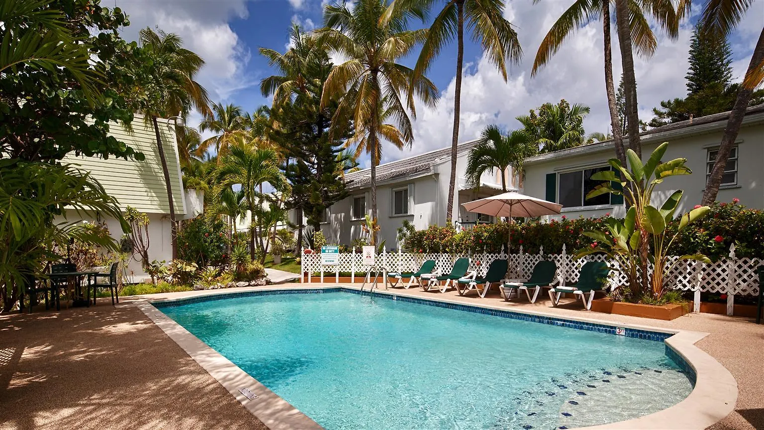 Bay View Suites Paradise Island Nassau 3*,